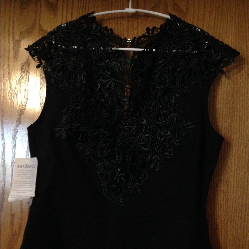 NWT BEBE sleeveless top Black lace XS